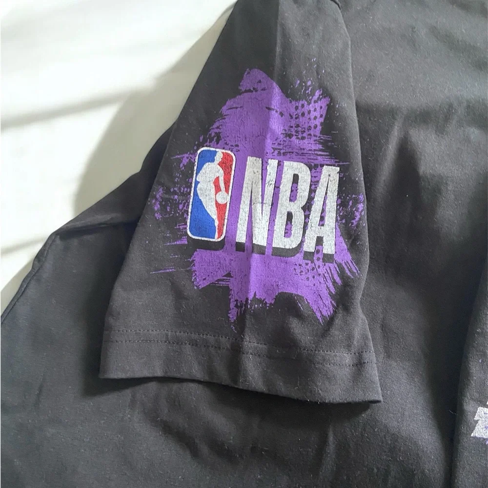 NBA Black and Yellow Lakers Short Sleeve Tee - Picture 5 of 5
